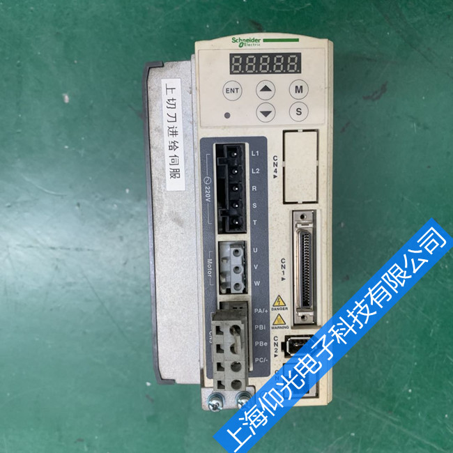 施耐德伺服驅(qū)動(dòng)器常見報(bào)警ale01過電流故障表示及維修