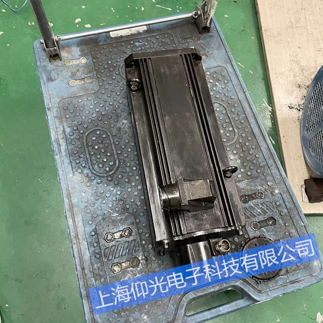 力士樂(lè)伺服電機(jī)維修方法HDS03.2-W100N-HS12-01-FW報(bào)警F6024維修
